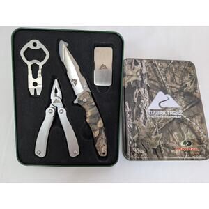 Ozark 4-piece Set Knife Multitool Money Clip Green Mossy Oak Tin Gift Camping